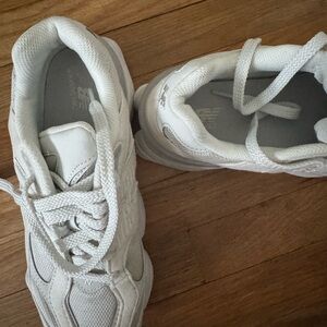 New Balance 9060 all white